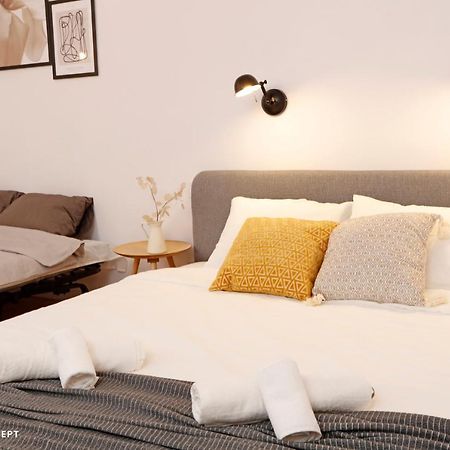 Chic Scandinavian Style Studio Appartement Boekarest Buitenkant foto